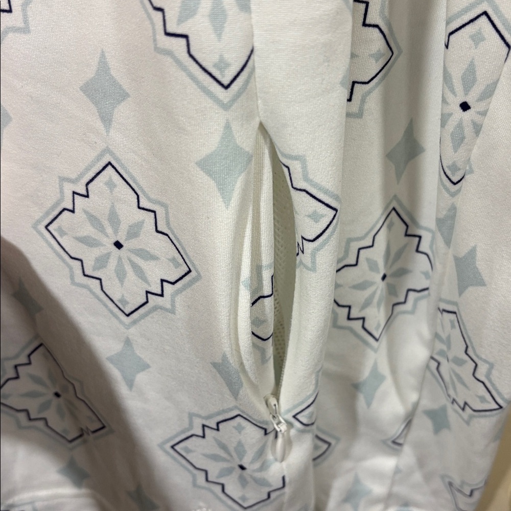 Hang Ten Women’s UV Sun Protection Long Sleeve Shirt W/ Zip Pocket Medium NEW - Picture 7 of 7